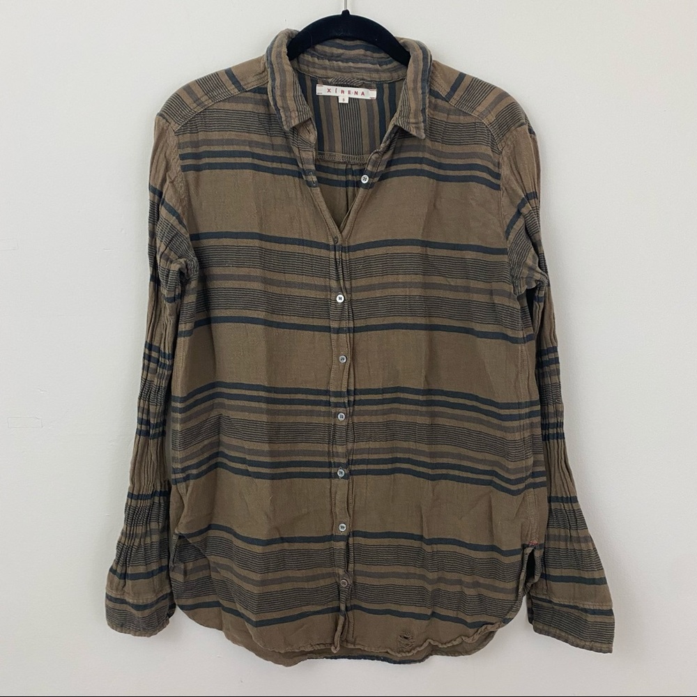 XiRENA Brown and Black Striped Button-Down Shirt